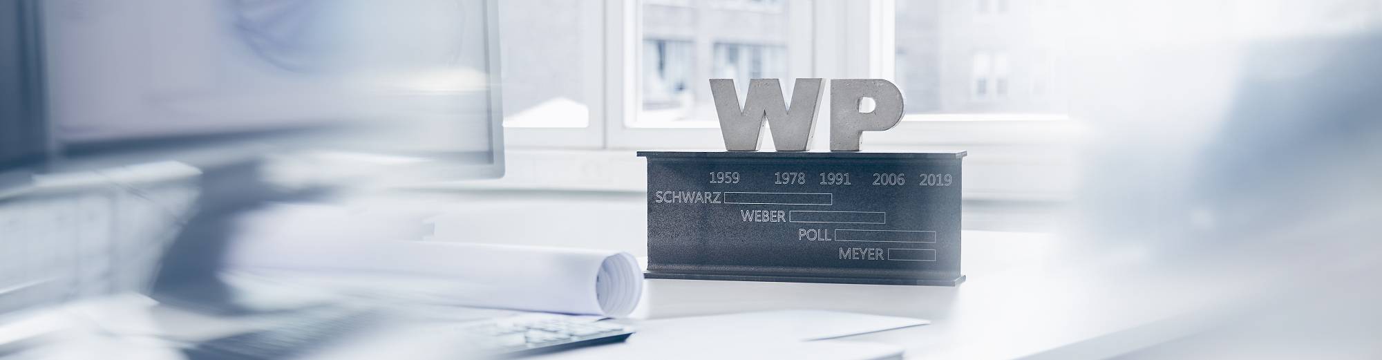 WP Ingenieure - Stahlträger Tombstone